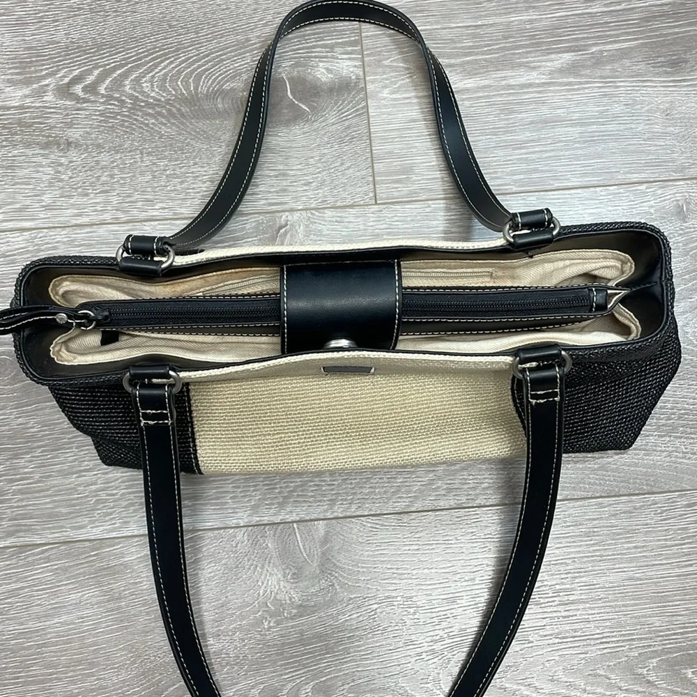 Relic Woven Handbag Vintage Black and Cream